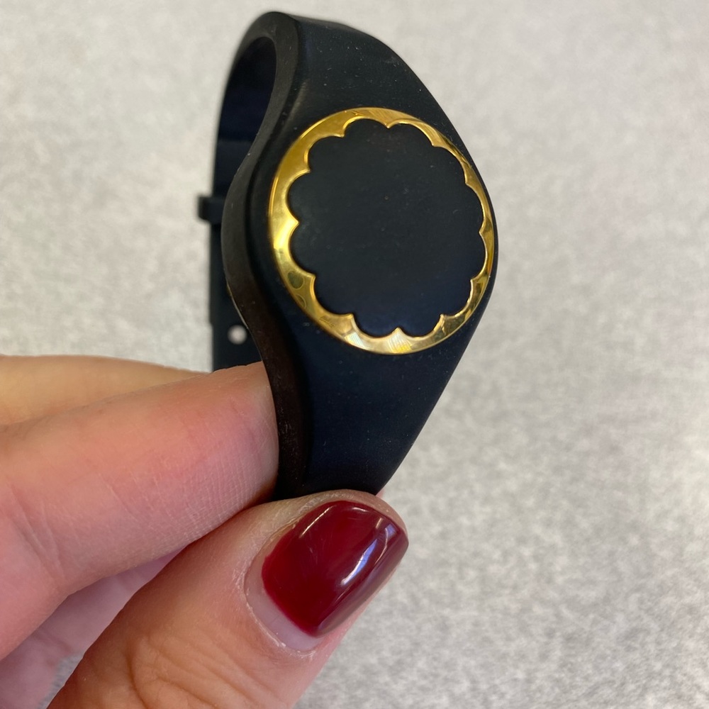 Kate Spade Activity Tracker - Picture 4 of 4